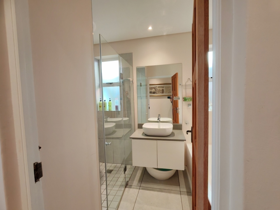 3 Bedroom Property for Sale in Cannon Rocks Eastern Cape